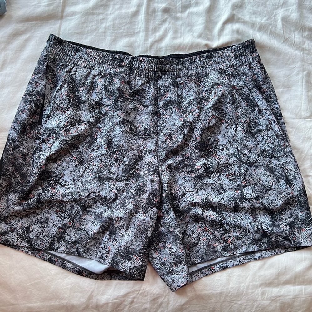 Lululemon Pacebreaker Linerless Short 7in